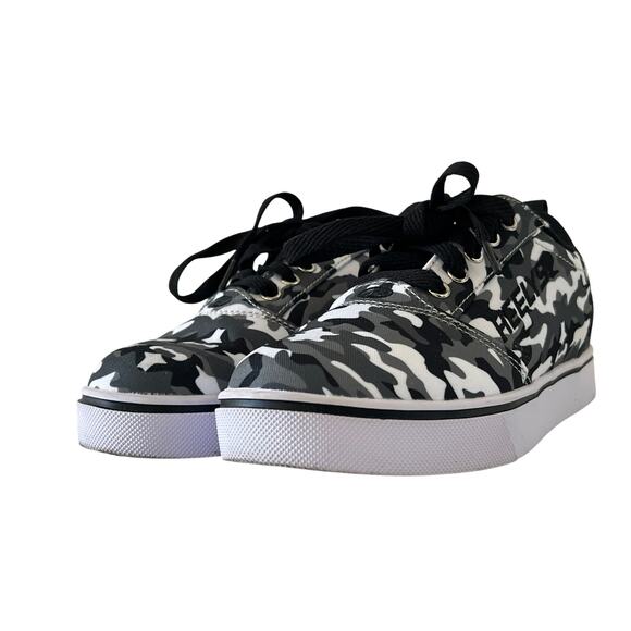 Heelys Camo Print Skate Shoes Youth Boys Girls Youth Size 5 Black White - Picture 3 of 13
